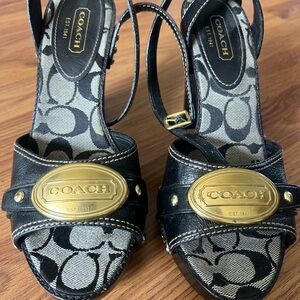 Coach shoes size 9